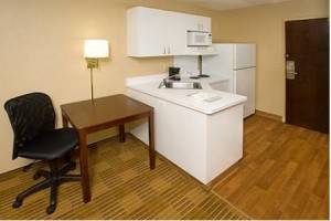 Extended Stay America Seattle Tukwila  suite